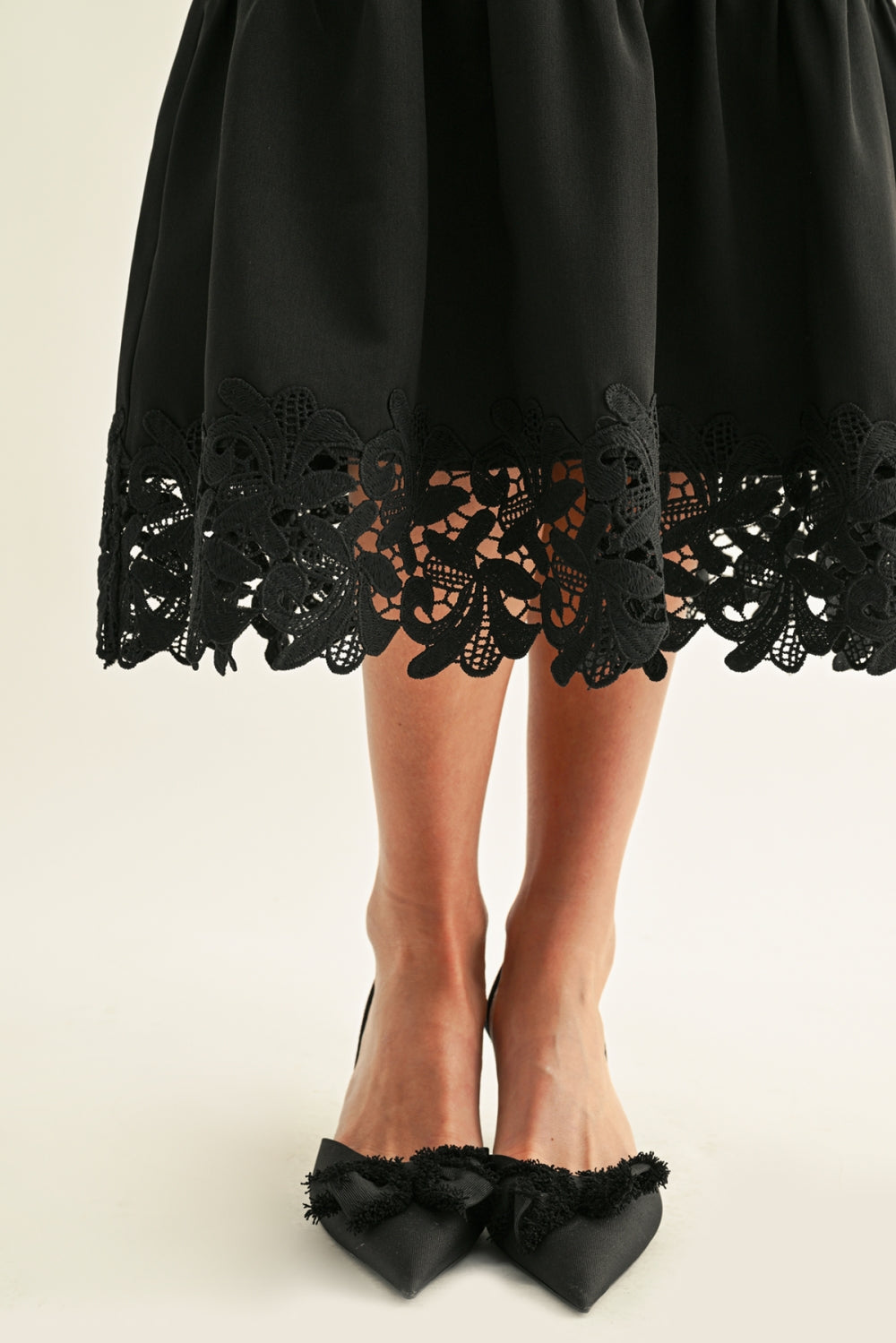 F268D7270_BLACK