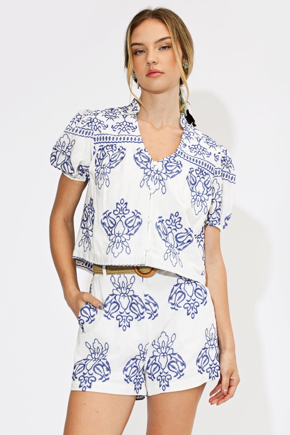 F265P6568_WHITE/BLUE
