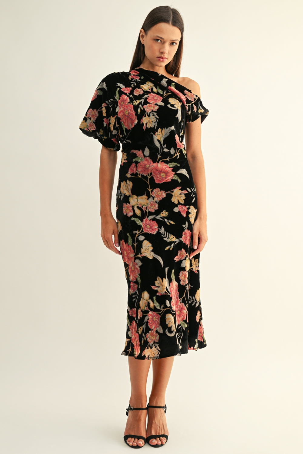 Manon Burnout Velvet Asymmetric Sleeves Midi Dress F2610D7357_BLACK MULTI