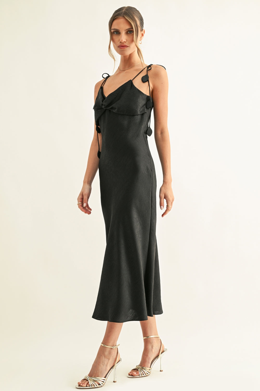 F268D7266_BLACK
