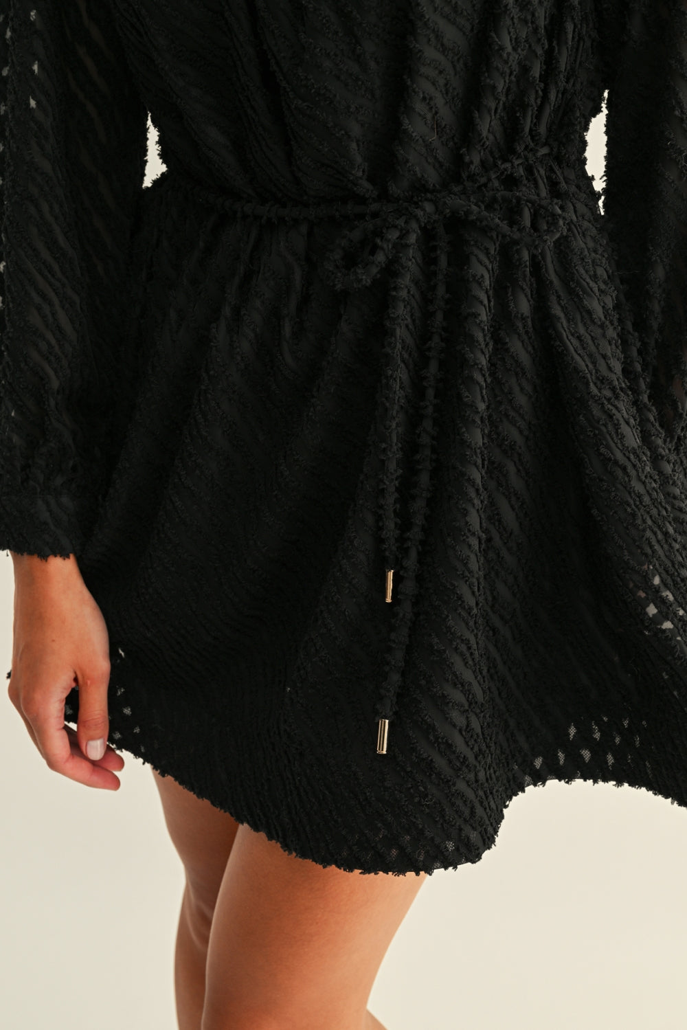 F2610D7366_BLACK
