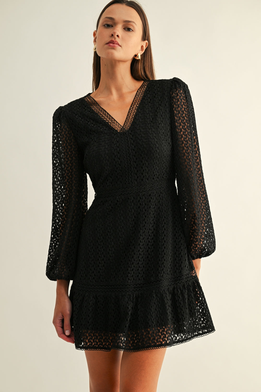 F2610D7438_BLACK