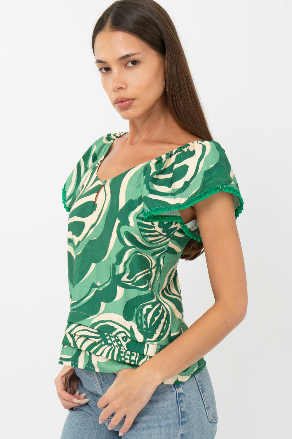 Nyra Leaf Print Flutter Sleeve Top