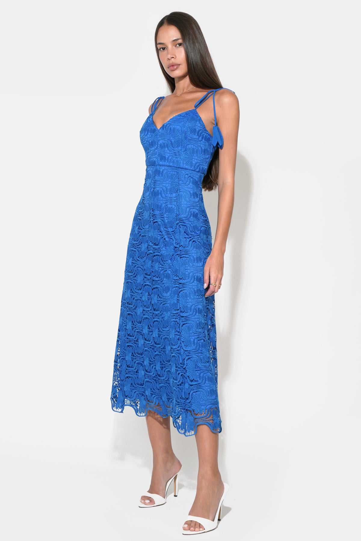 Blair Flower Tie Straps Lace Midi Dress