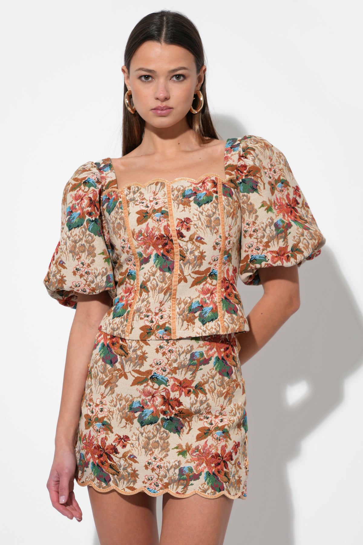 Judy Puff Sleeve Tapestry Top F257T7268