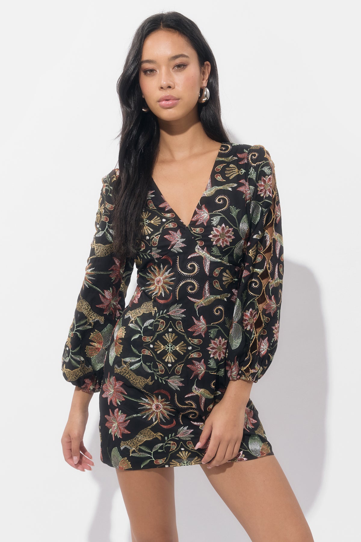 Juno Scallop Sleeve Embroidery Mini Dress | Adelyn Rae S / Black