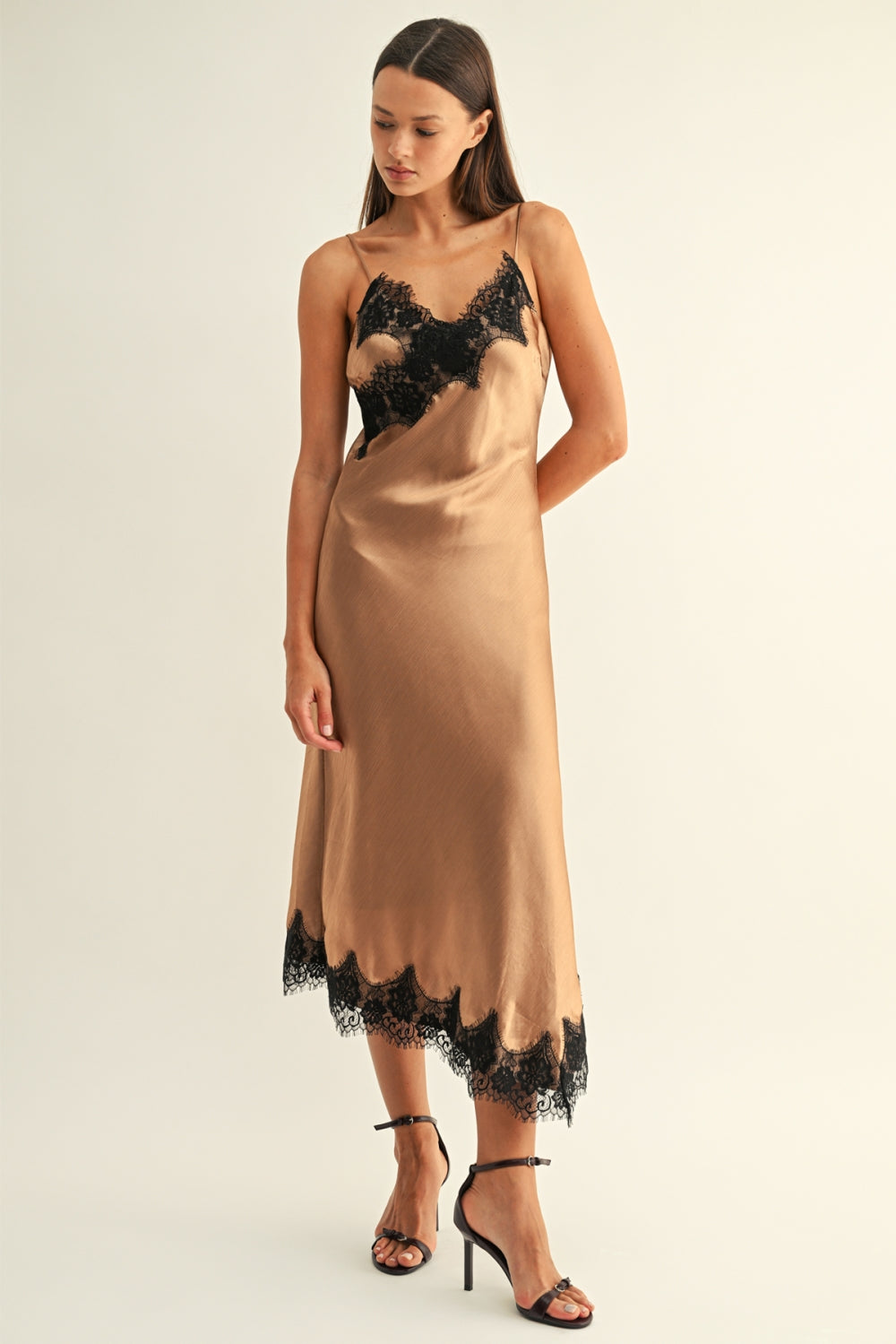 F2610D7390_CAMEL/BLACK