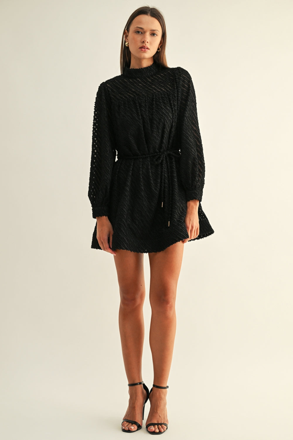 F2610D7366_BLACK