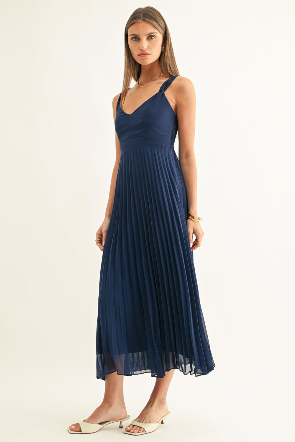 F267D7298_NAVY