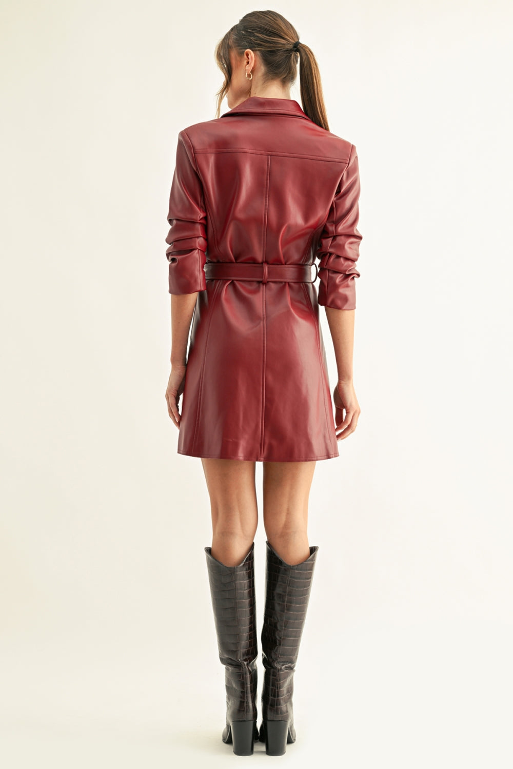 F269D7307_MAROON