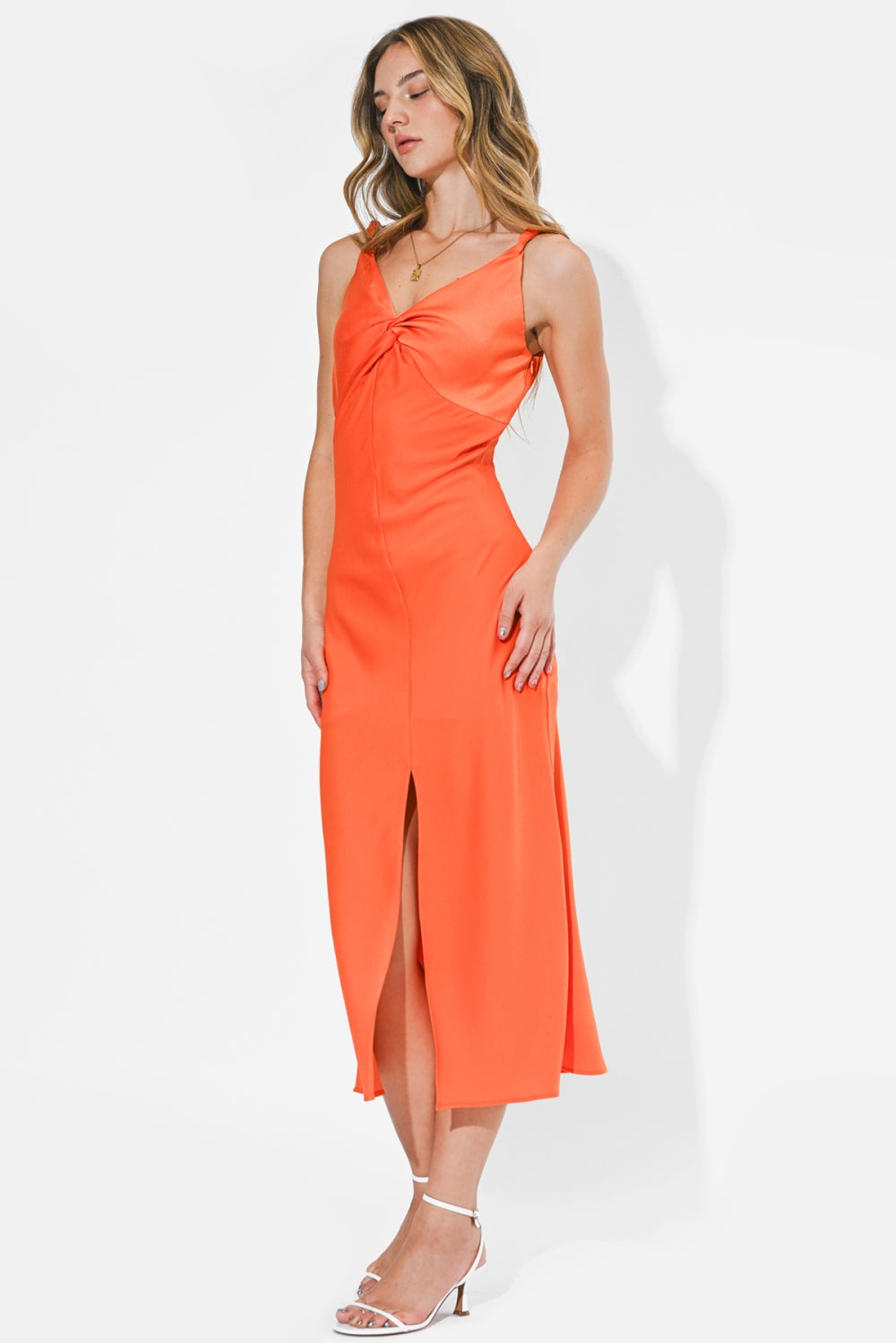 F266D7175_ORANGE