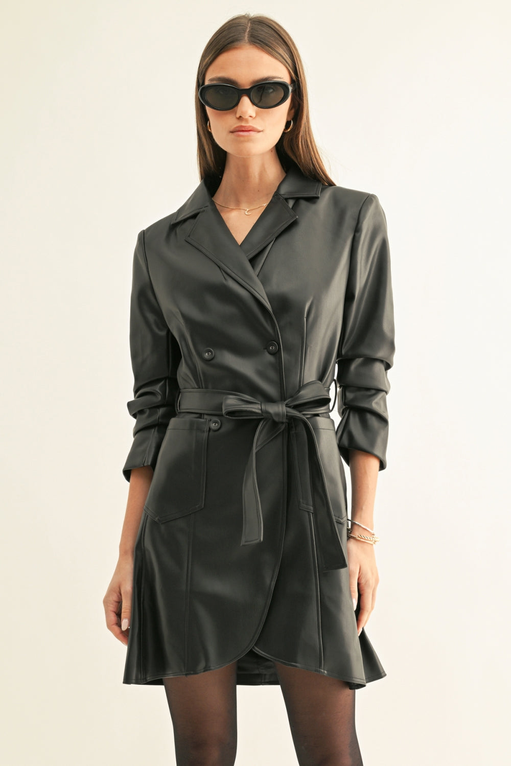 F269D7307_BLACK
