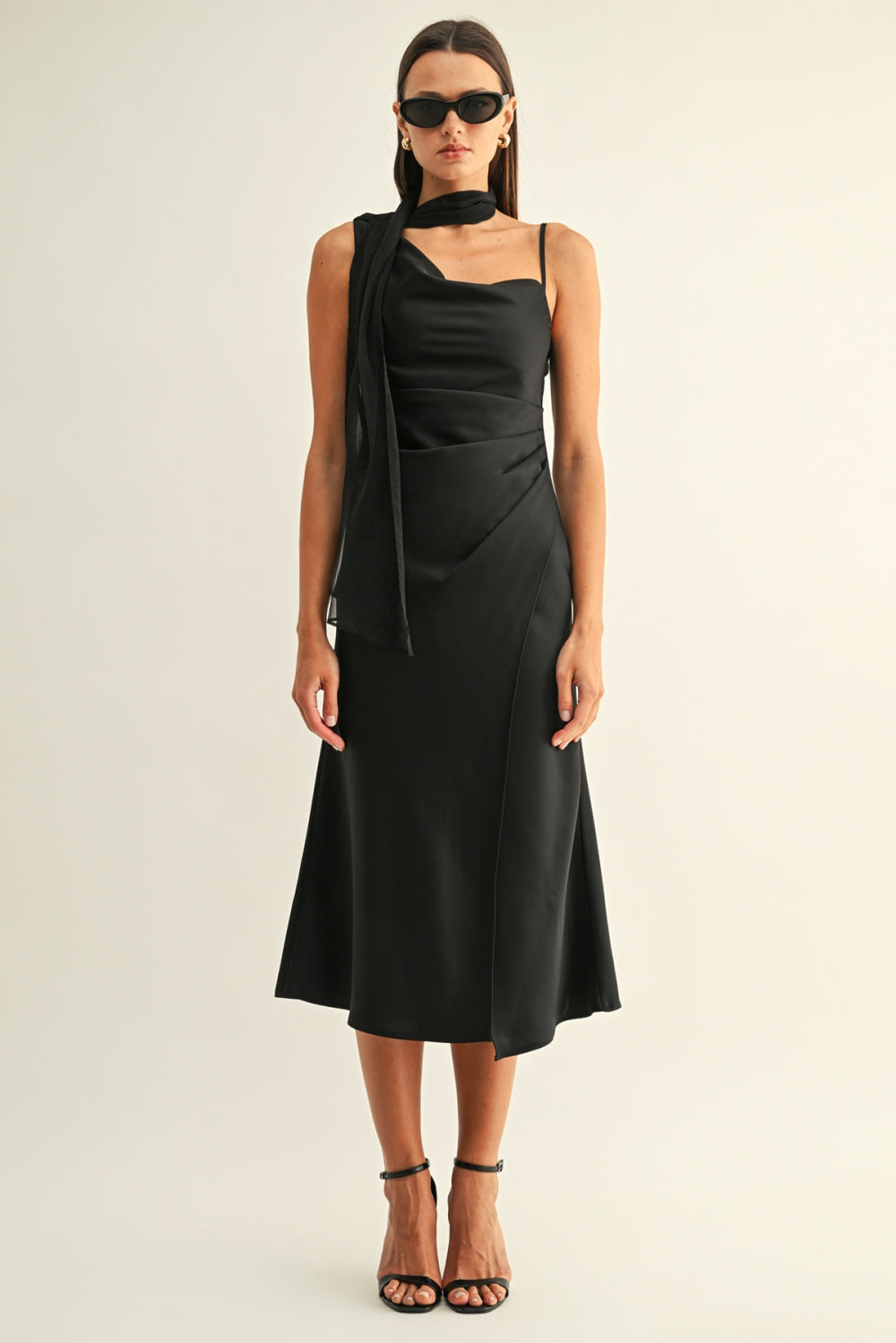 F269D7432_BLACK