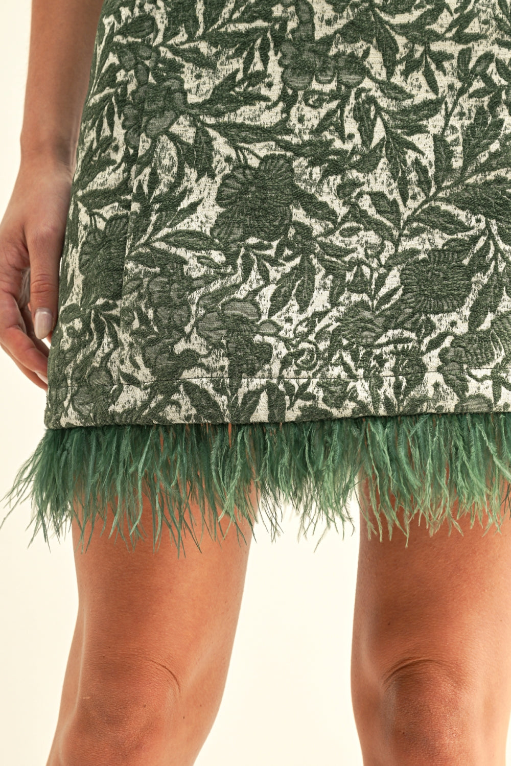 Dariel Faux Feather Hem Sleeveless Jacquard Mini Dress F269D7312_MOSS/SILVER