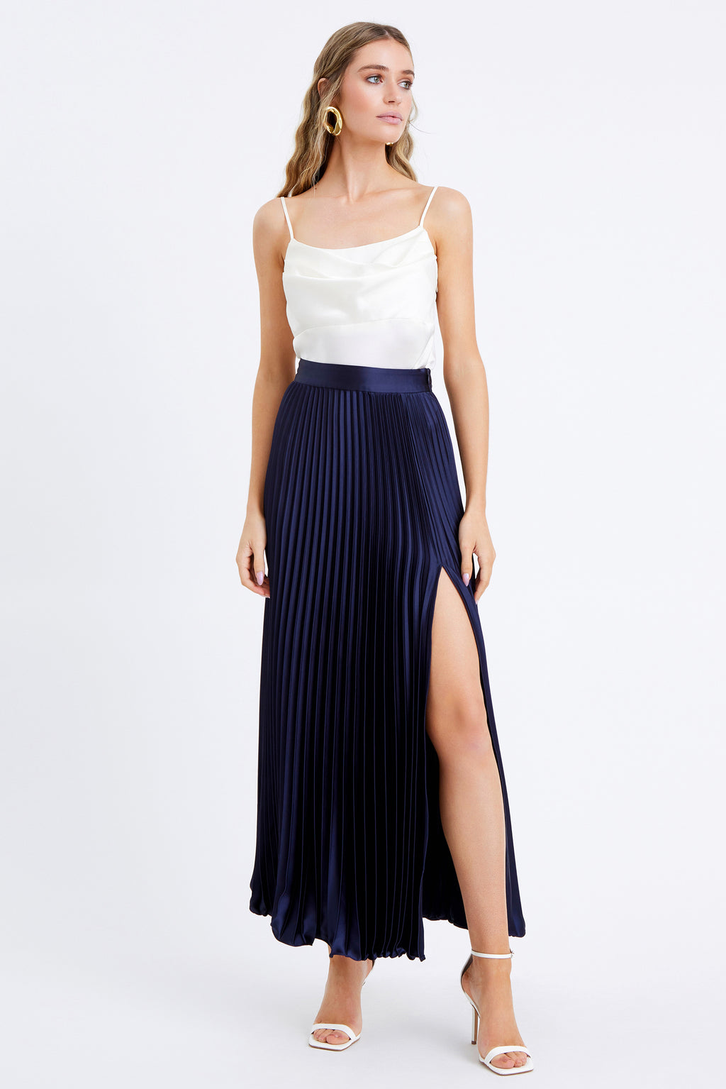 Pleated maxi skirt queen size sale