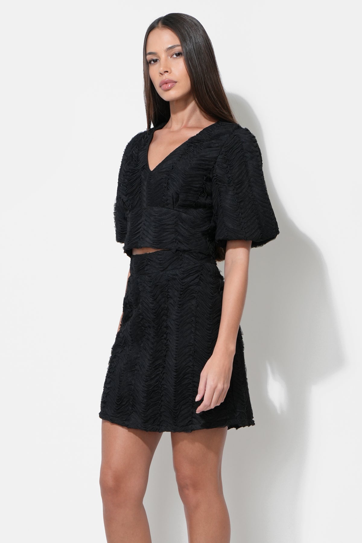 Lilah Textured Mini Skirt