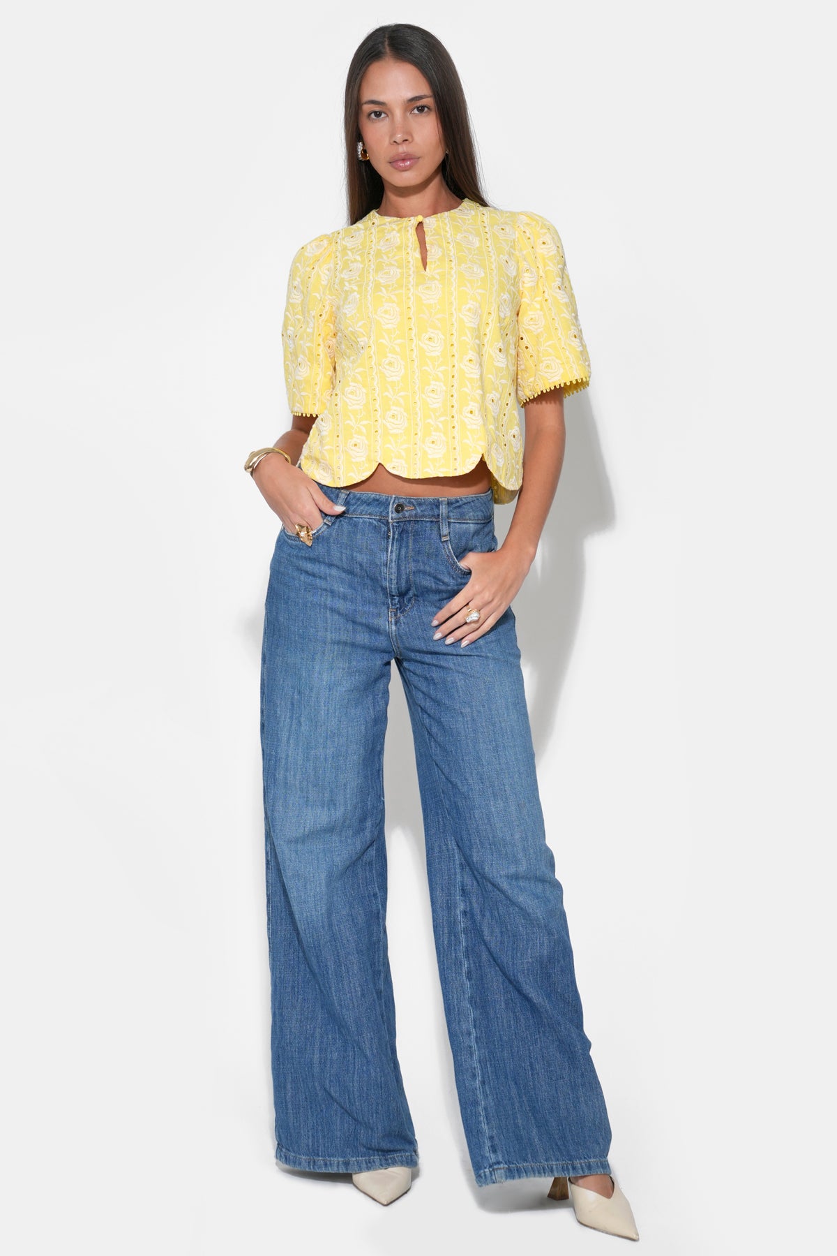 Eleanor Scallop Floral Embroidery Top