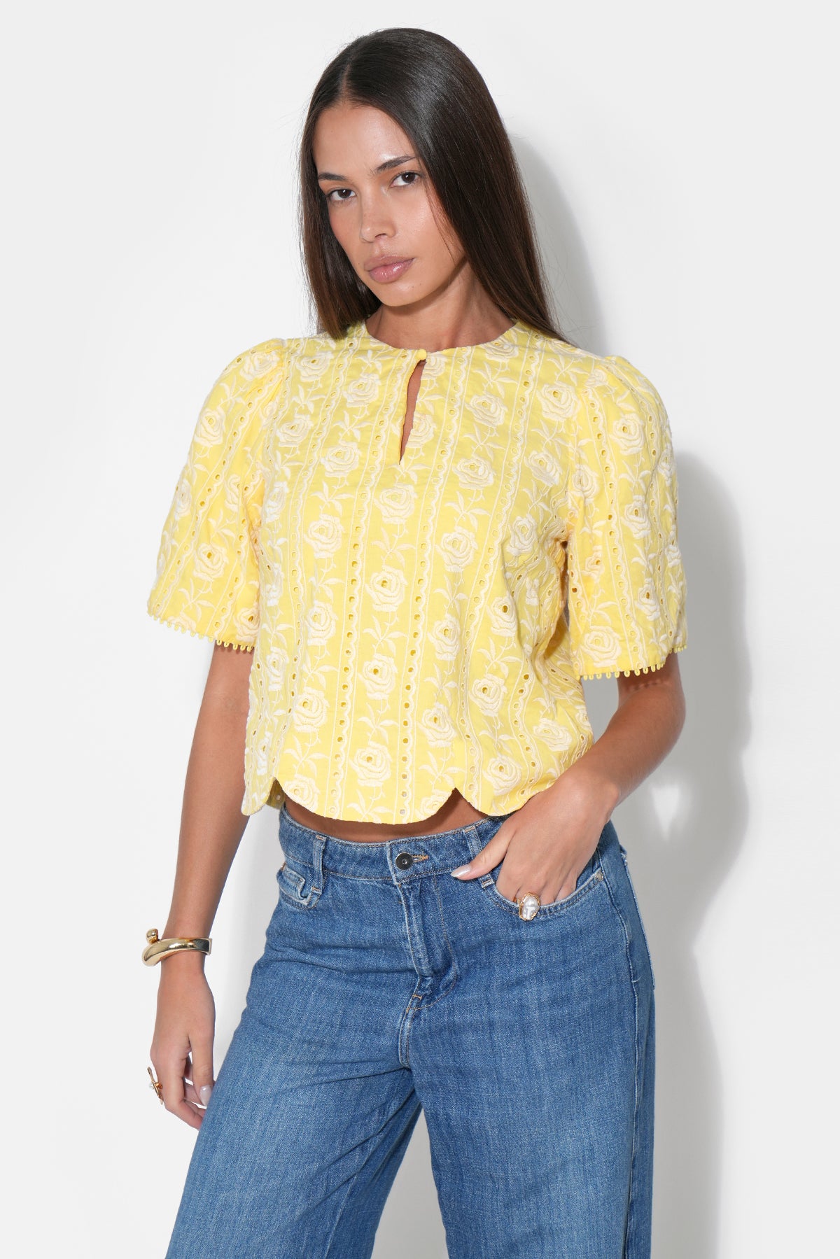 Eleanor Scallop Floral Embroidery Top