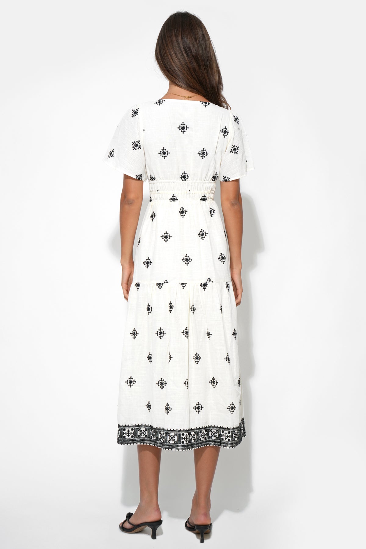 Elani Embroidery Midi Dress
