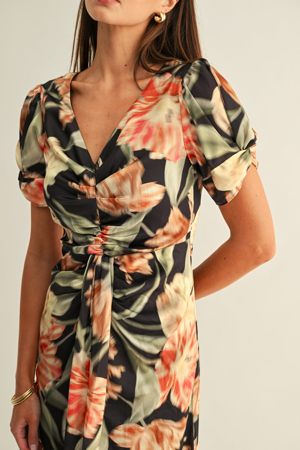 Jayde Pleated Detail Twist Sleeves Midi Dress F2610D7428_BLACK MULTI