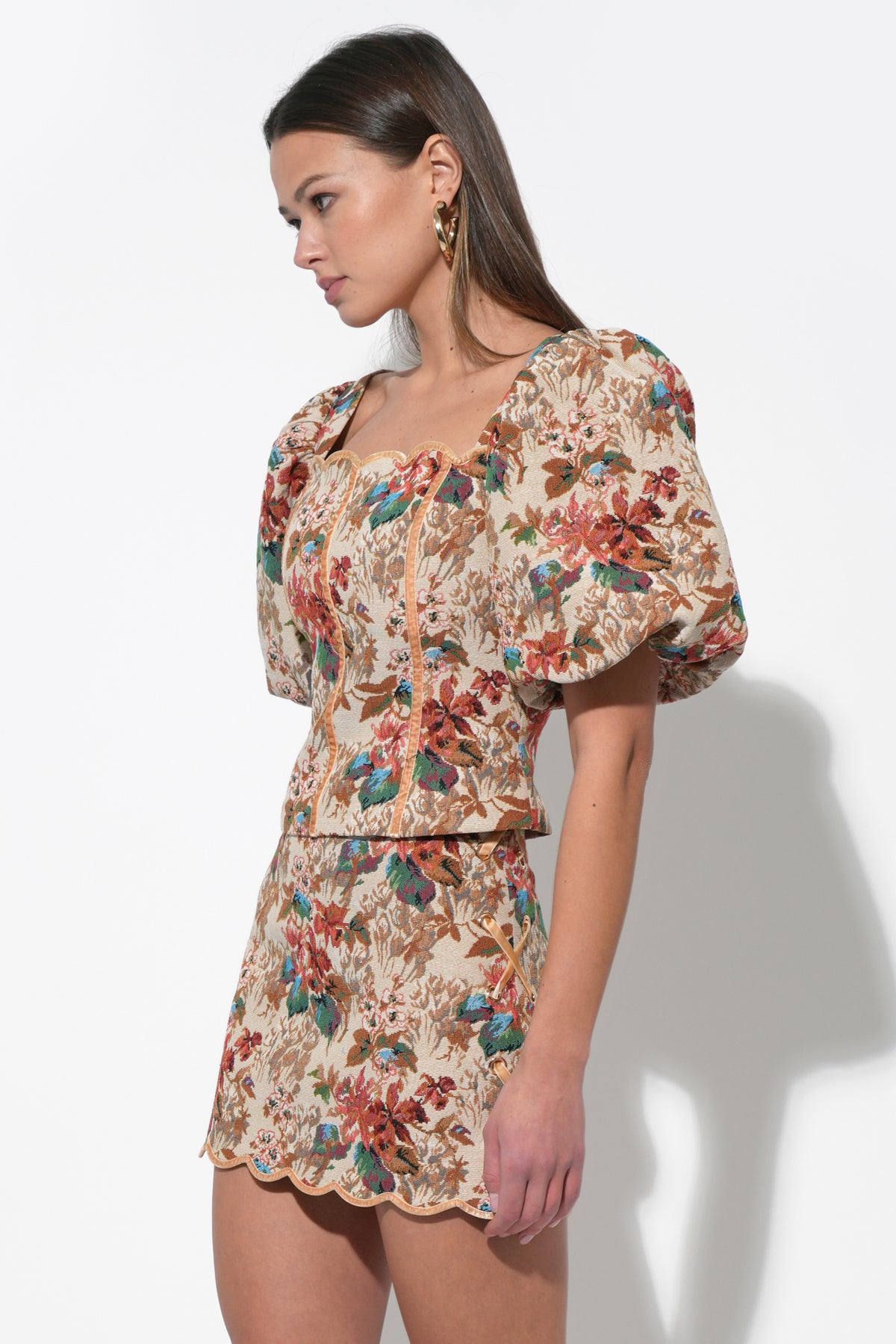 Lori Tapestry Lace Up Skirt F257S9380