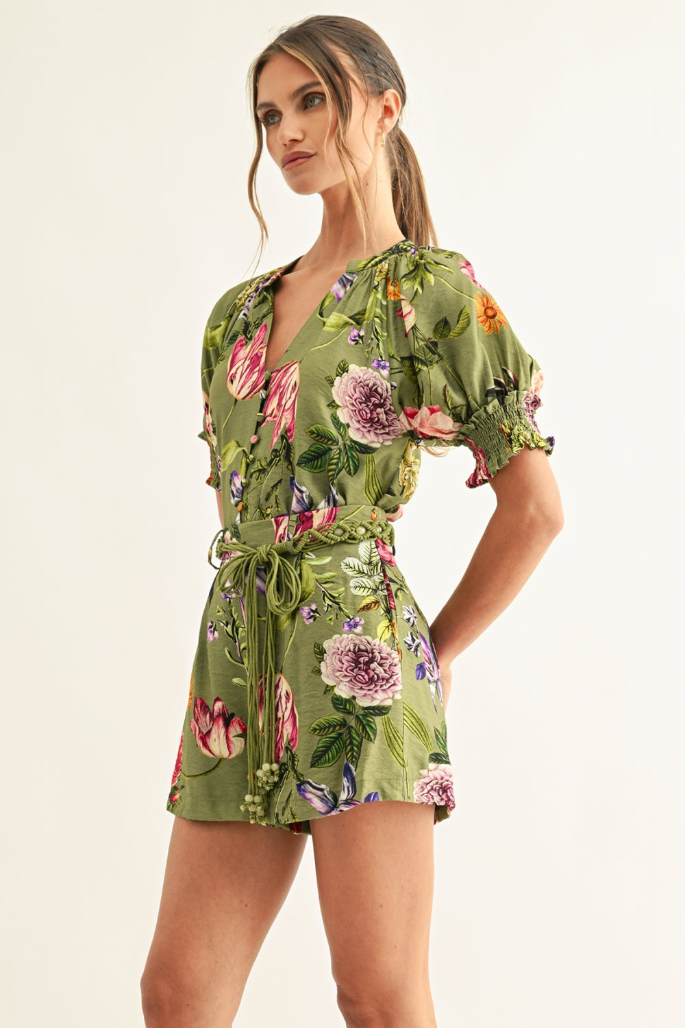 Wanda Pleated Shorts With Beaded Rope Tie F267P6589_OLIVE MULTI