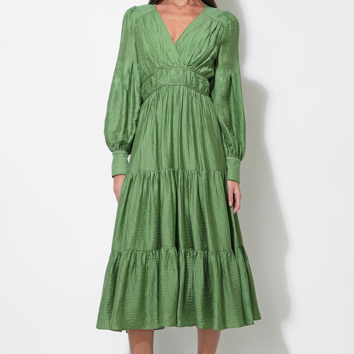 Zinnia Surplice Neck Tiered Midi Dress | Adelyn Rae L / Olive