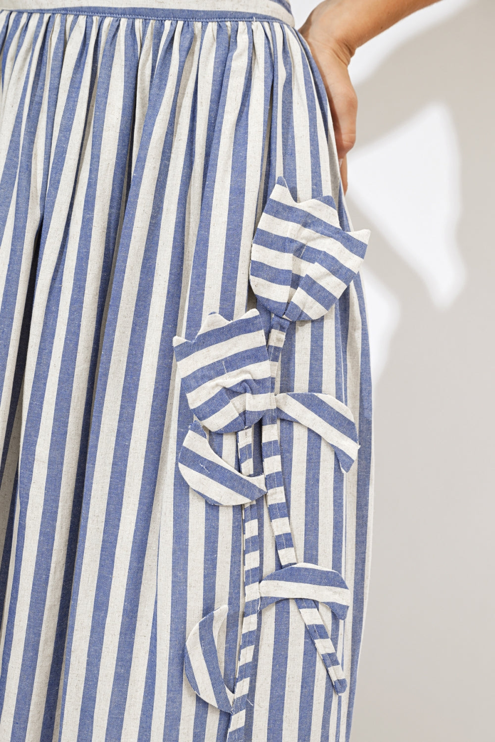F265S9467_BLUE/WHITE