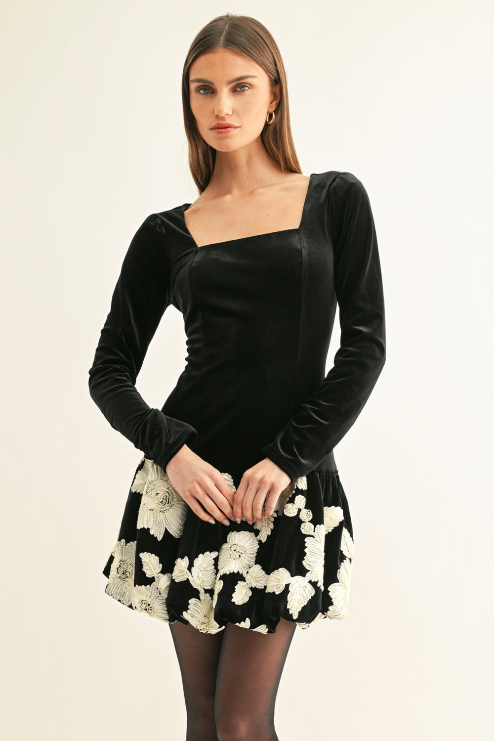 F269D7319_BLACK/CREAM