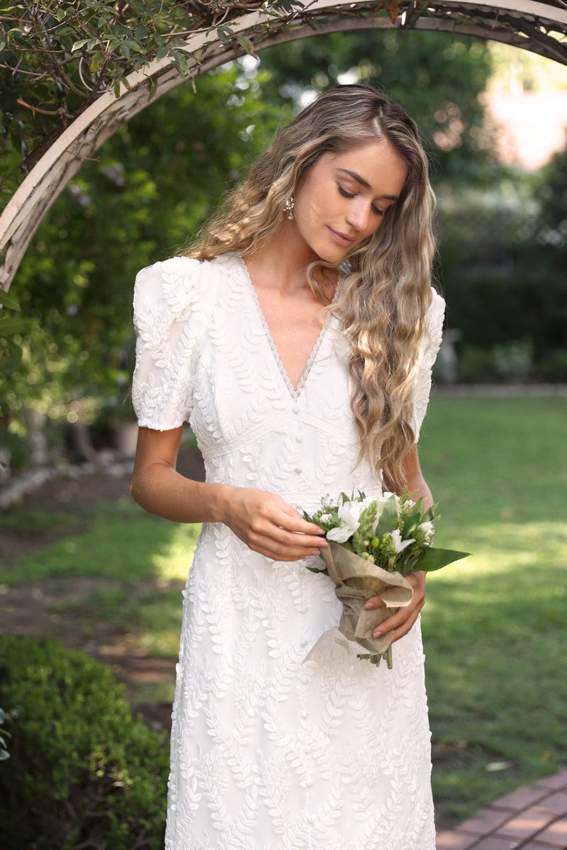 Heidi Embroidered 3D Lace Midi Dress